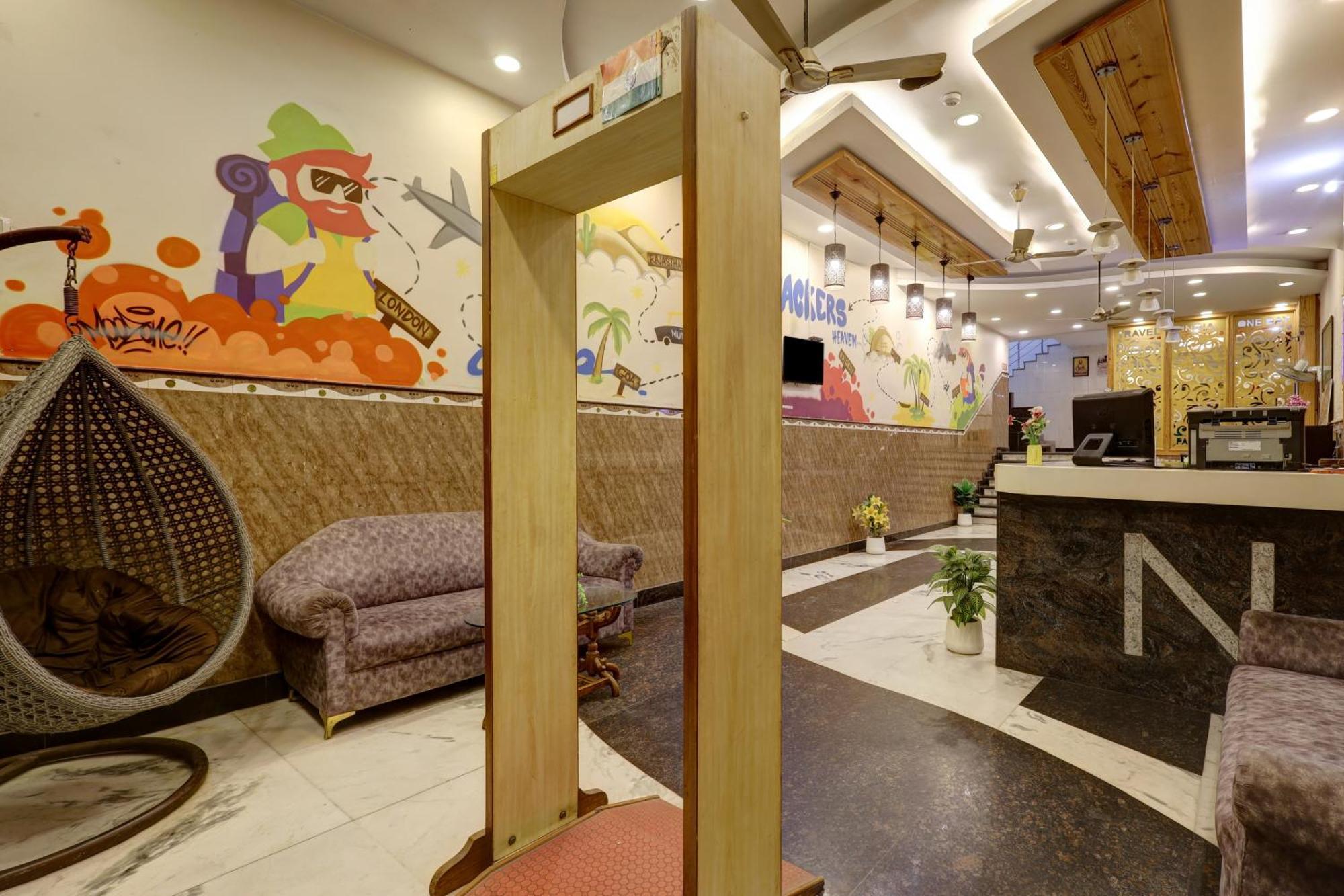 The Hindustan International - Traveller'S Choice Award 2025 Best Of Best Winning Hotel New Delhi Bagian luar foto