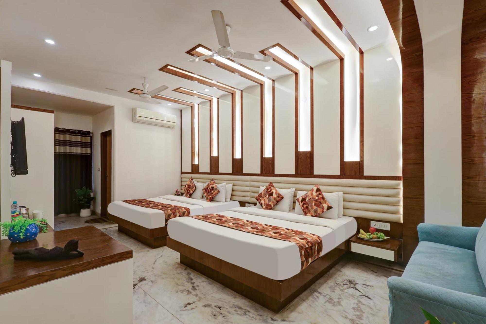 The Hindustan International - Traveller'S Choice Award 2025 Best Of Best Winning Hotel New Delhi Bagian luar foto