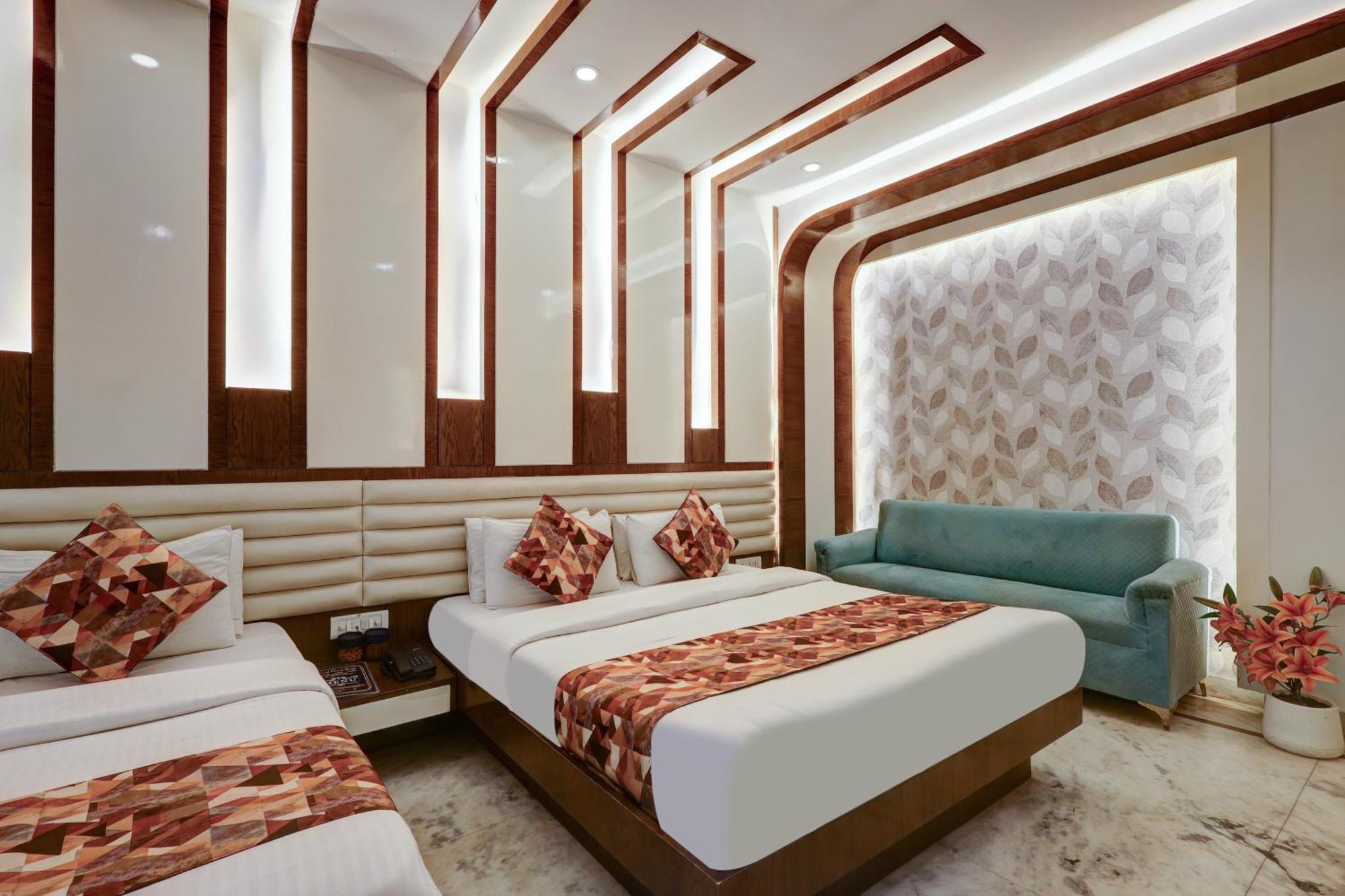 The Hindustan International - Traveller'S Choice Award 2025 Best Of Best Winning Hotel New Delhi Bagian luar foto