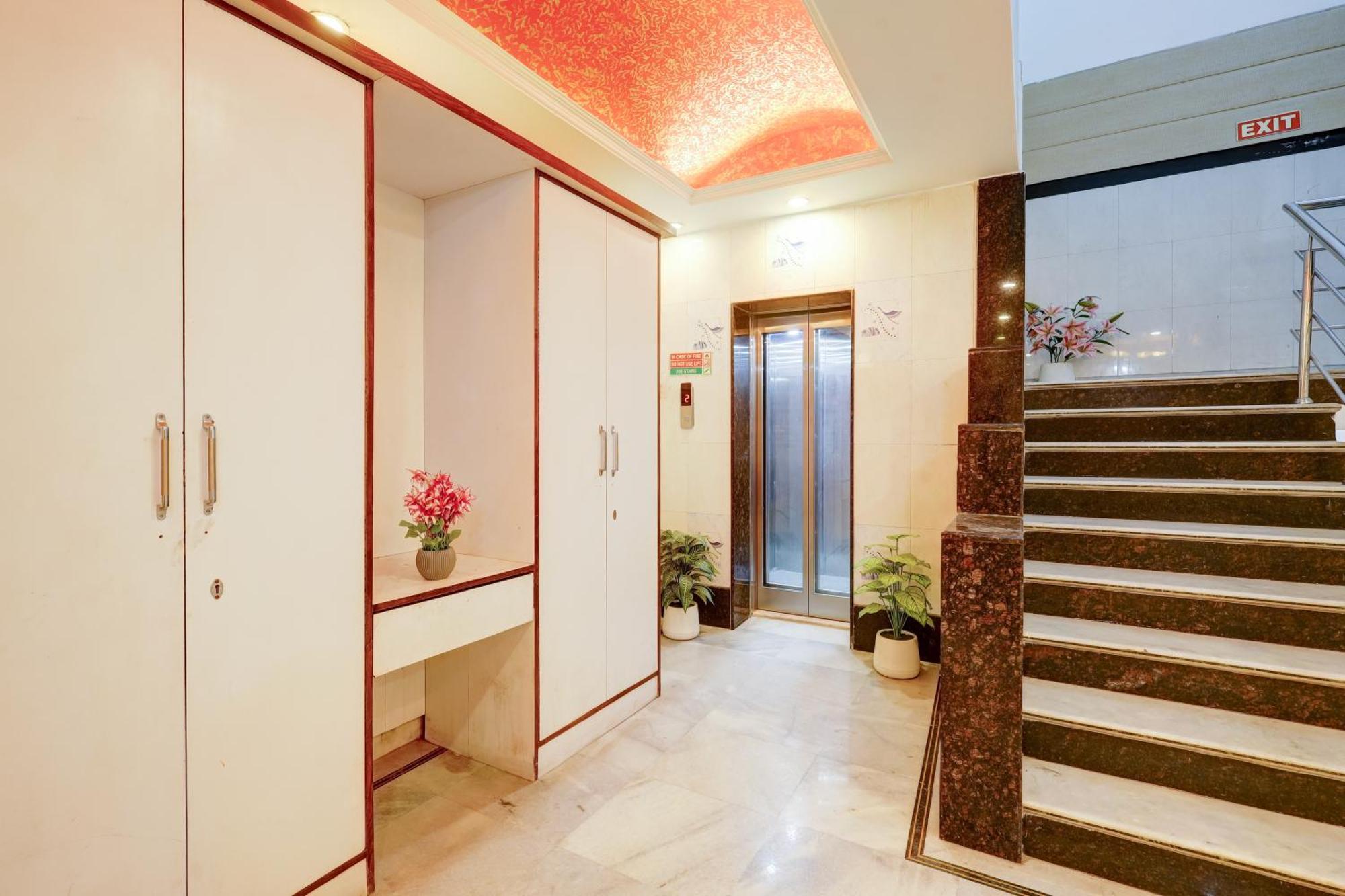 The Hindustan International - Traveller'S Choice Award 2025 Best Of Best Winning Hotel New Delhi Bagian luar foto